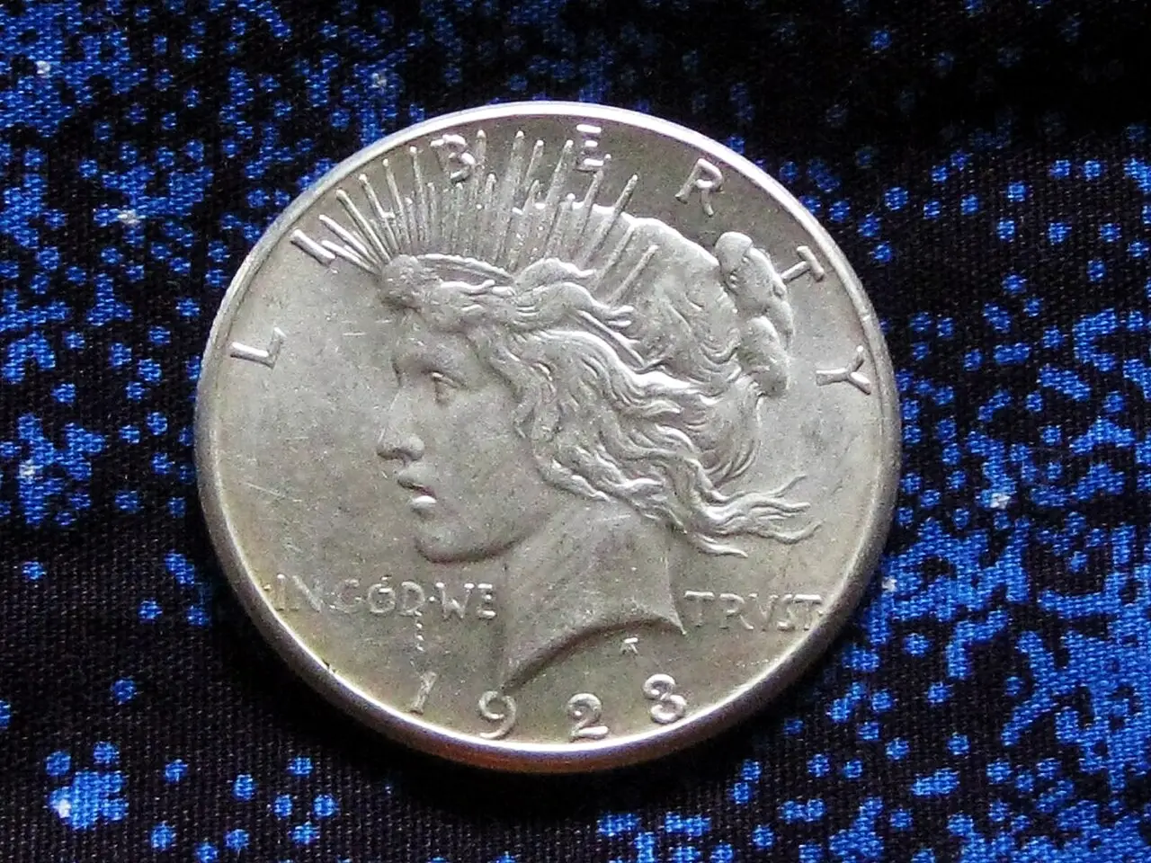 Cosa significa “dollaro d’argento”? Se ce l’hai nel cassetto sei ricco