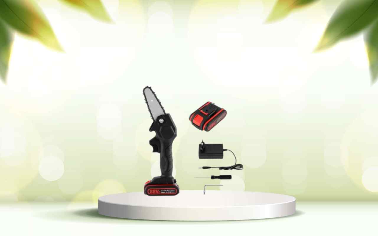 Semplifica la potatura: scopri la mini motosega a batteria per giardini perfetti